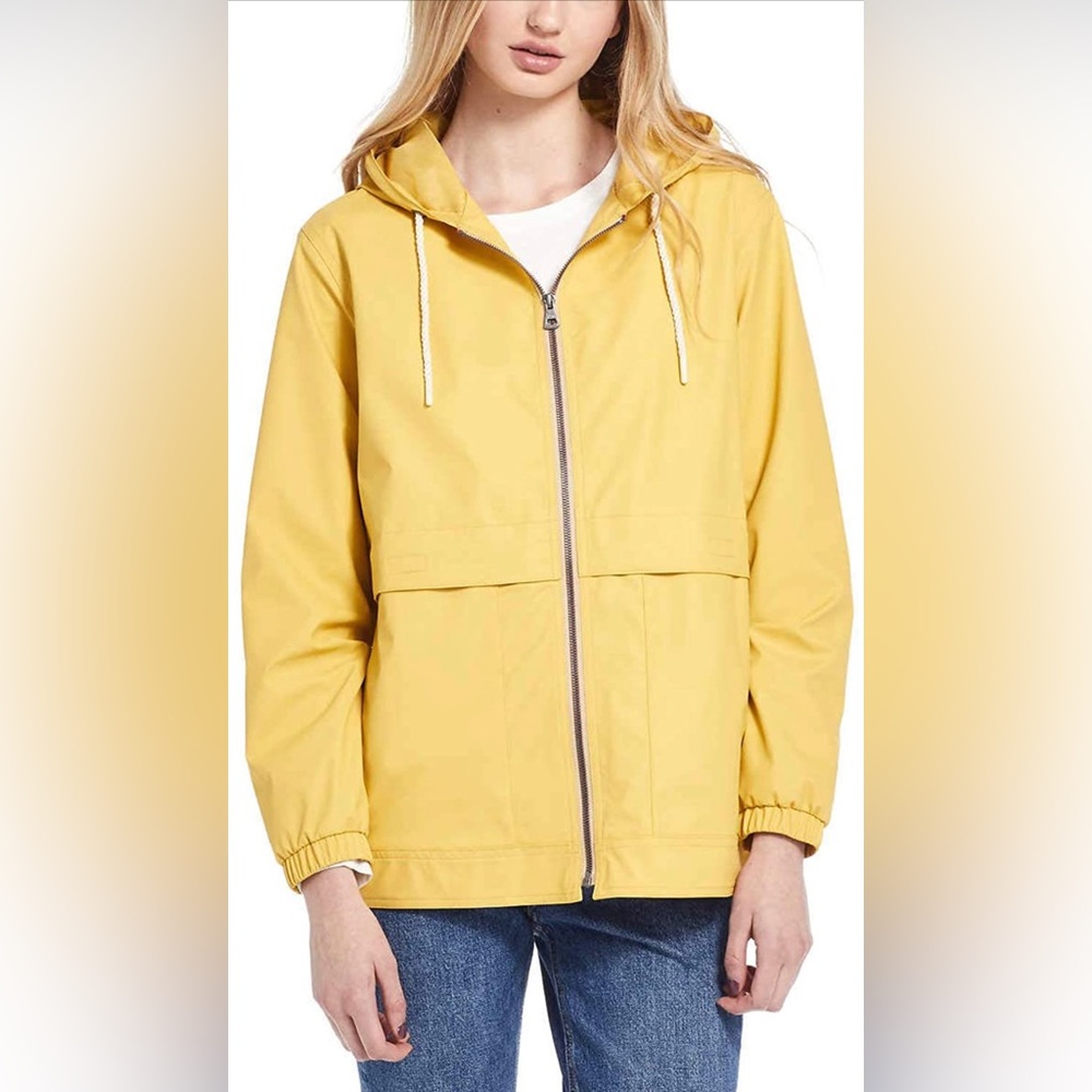 Weatherproof Vintage Raincoat, Yellow, Size Small